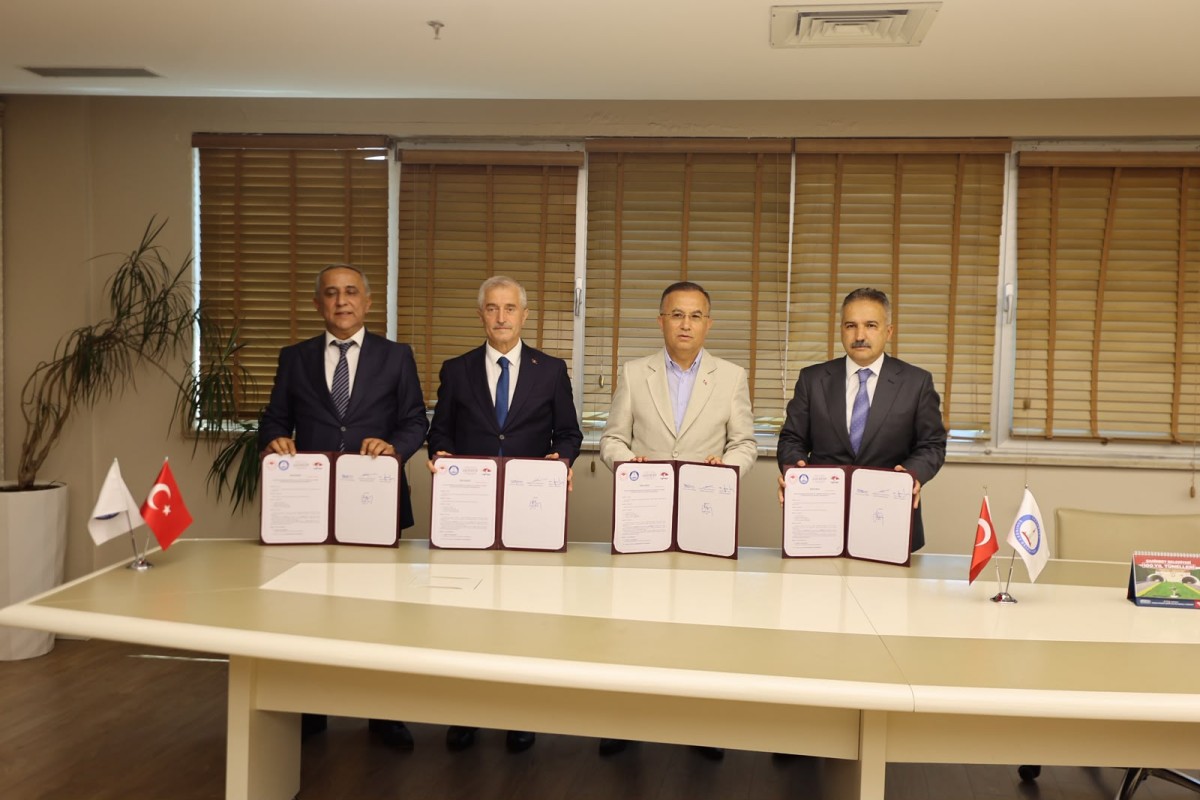 Şahinbey Belediyesi’nden çiftçilere tohum ve gübre desteği